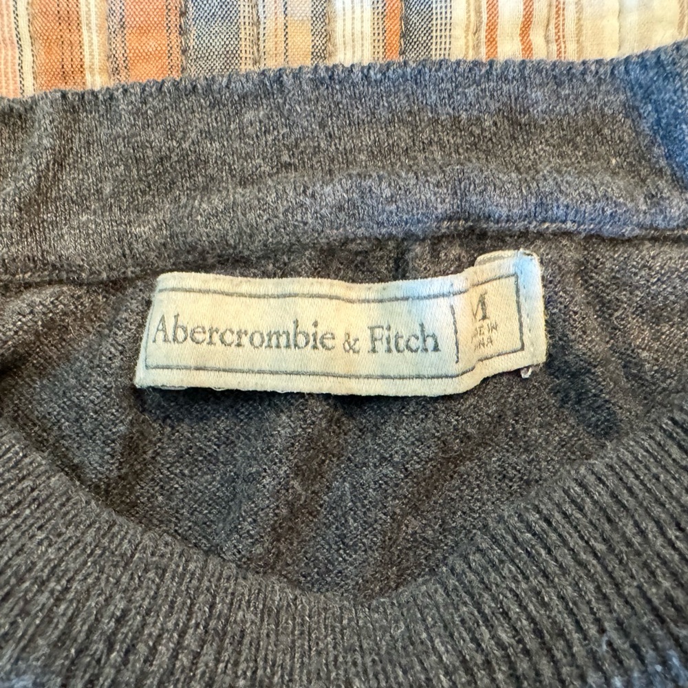 Abercrombie grey sweater
